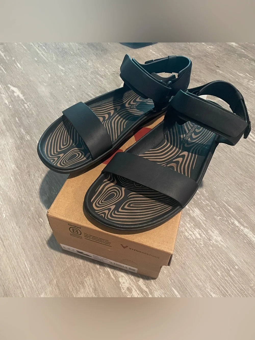 VivoBarefoot Sensus Yin Sandals Women's Black Obsidian EU 41/US 10 Like New